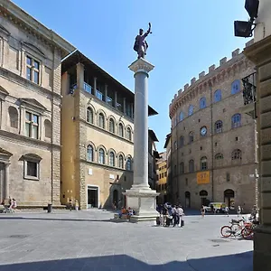  Appartamento Tornabuoni In Italia