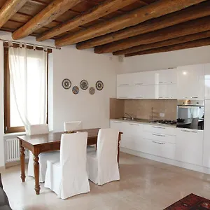  Appartamento Centre 2 Bedroom Flat Italia
