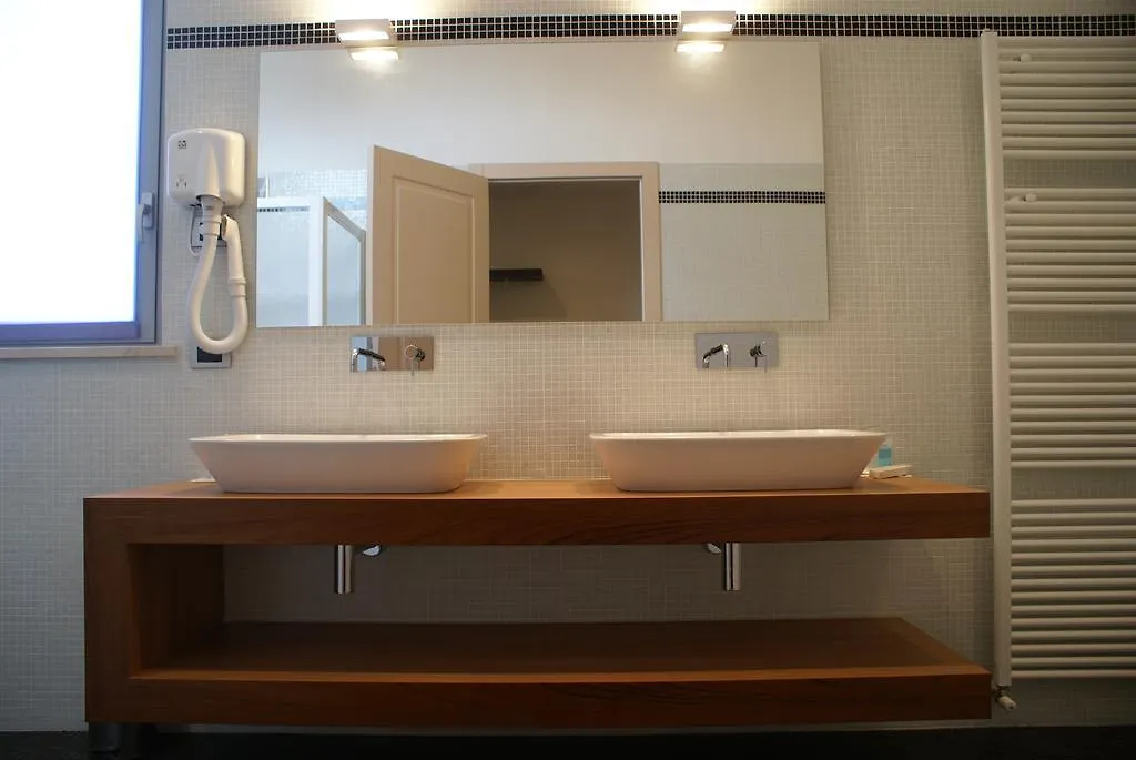 Blue Hotel Suzzara Italy